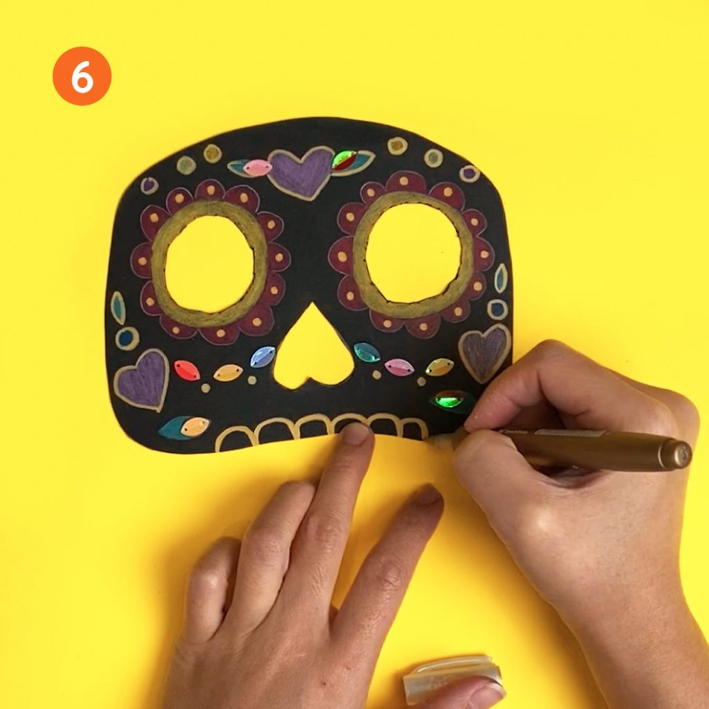 7 Easy Steps to Make a Halloween Mask! Wizard Within