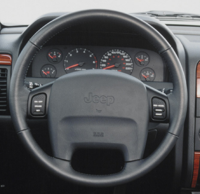 Jeep Grand Cherokee WJ Steering wheels and buttons