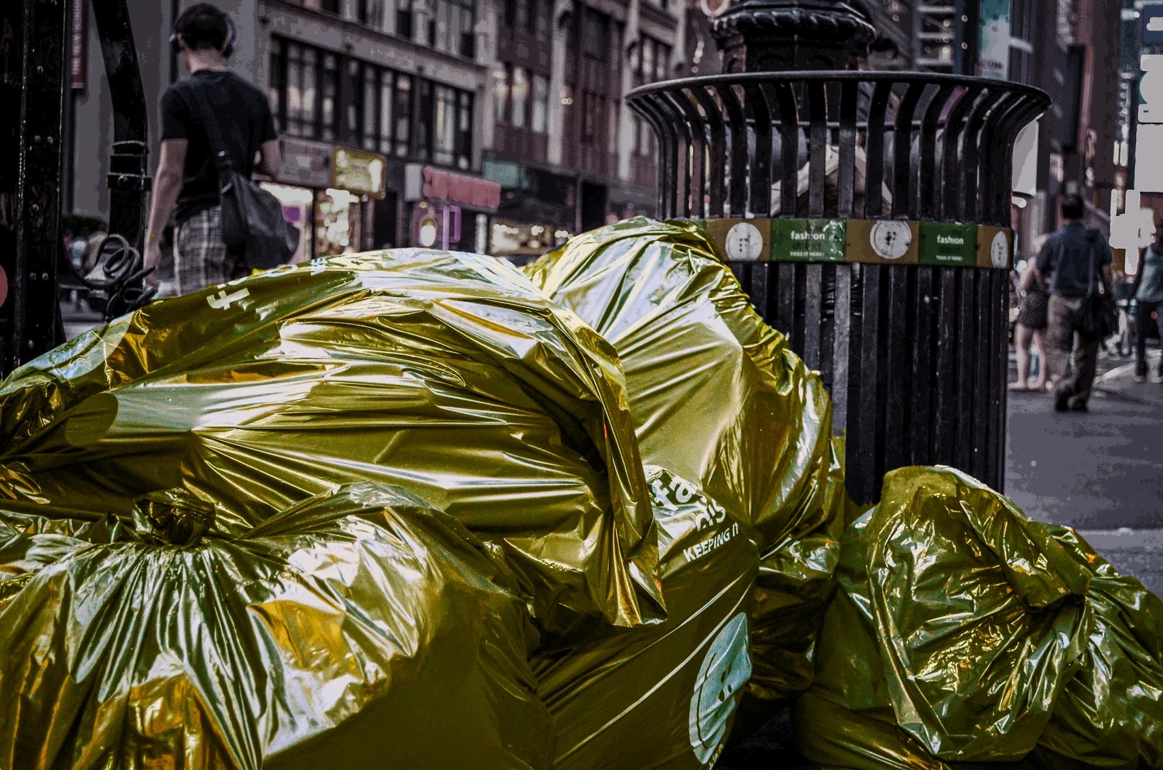 New York Mulls New Trash Fee as Landfills Near Tipping Point WJFF 90
