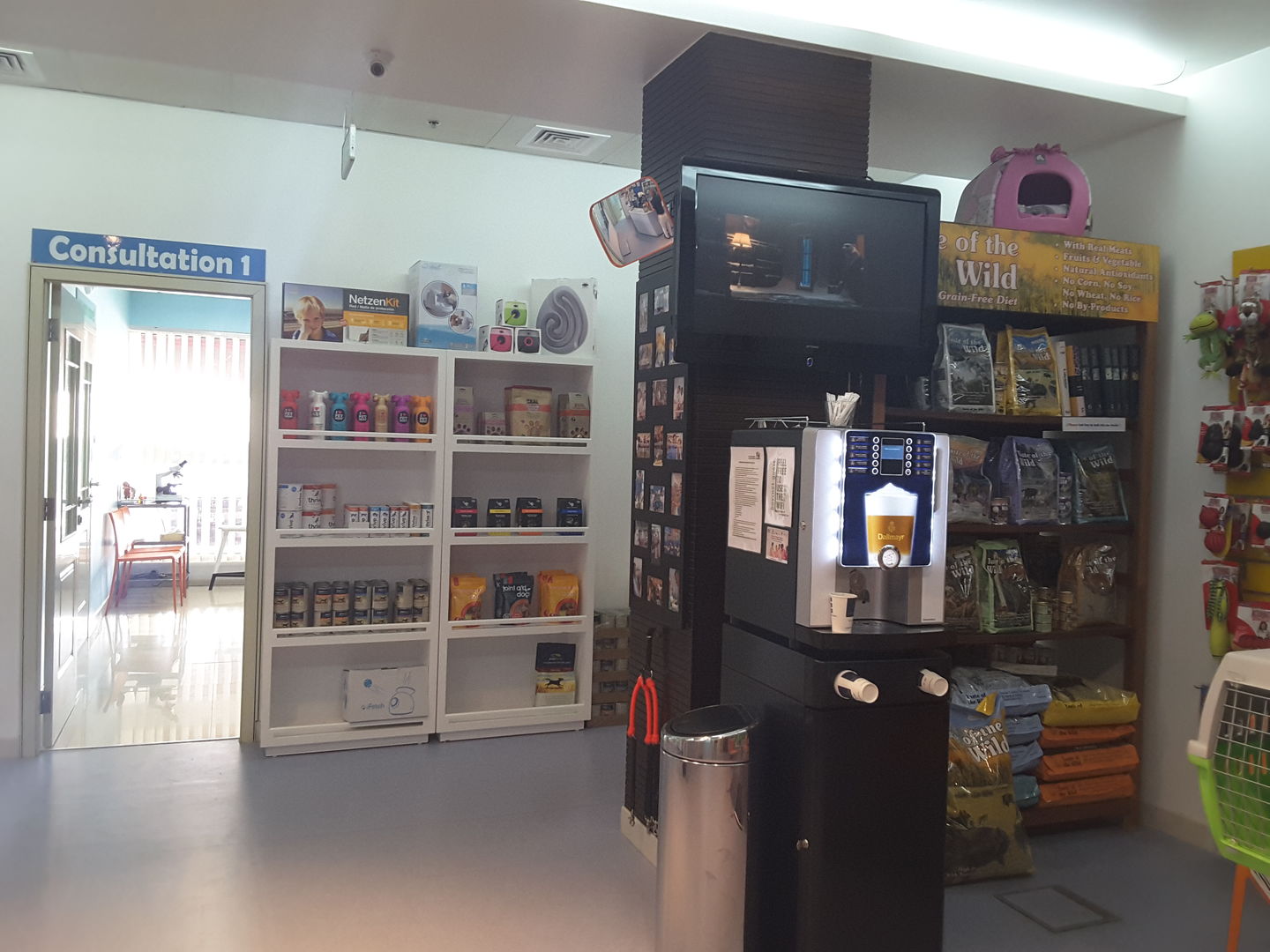 Blue Oasis Veterinary Clinic(Pet Clinics & Vets) in Green Community