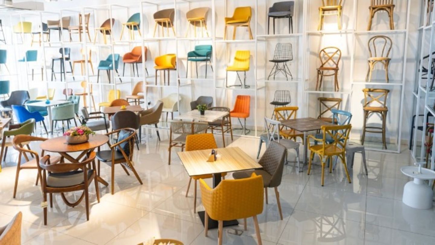 Fnb Furniture Specialist(Furniture & Décor) in Al Quoz 1, Dubai HiDubai