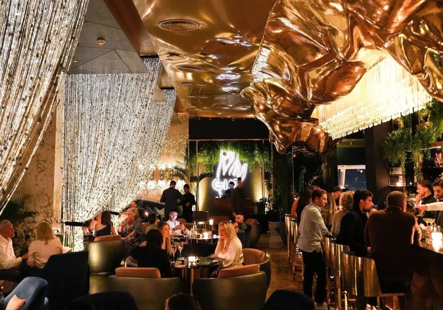 Gilt Rooftop Bar(Restaurants & Bars) in Umm Suqeim 3, Dubai HiDubai