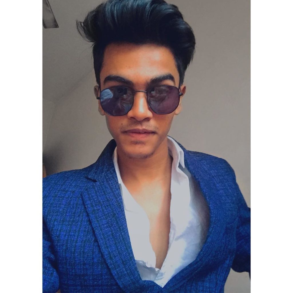 How To Get The TikTok Crown The Most Effective Ways WLFA