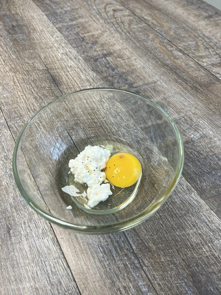 Scrambled Eggs with Cottage Cheese Easy Bariatric Breakfast Recipe