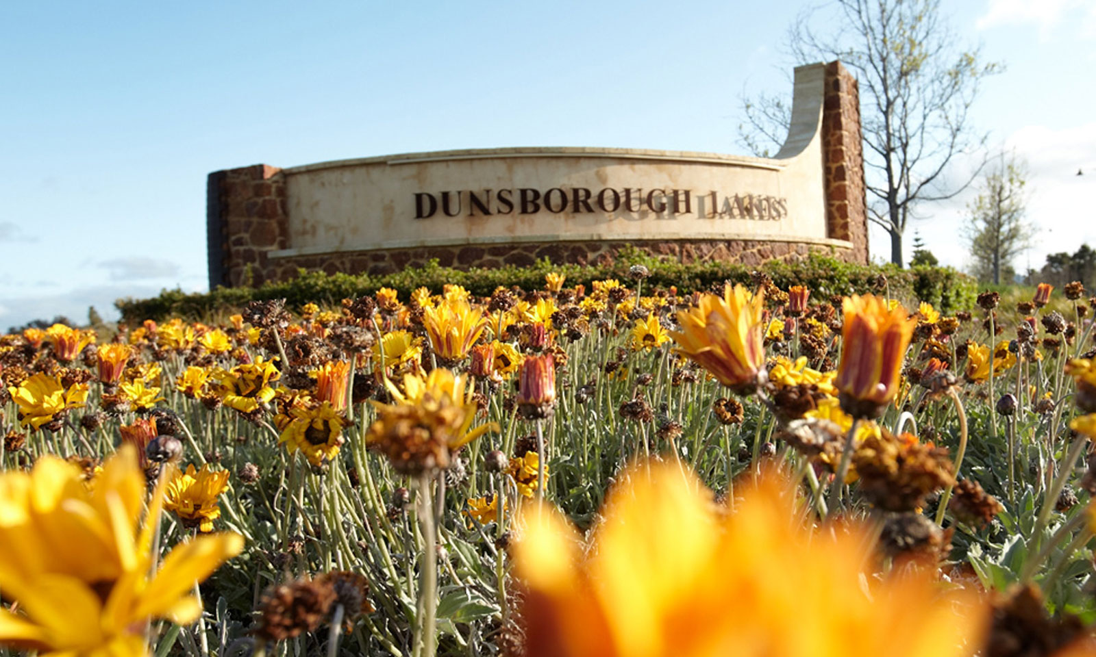 DUNSBOROUGH LAKES ESTATE WML