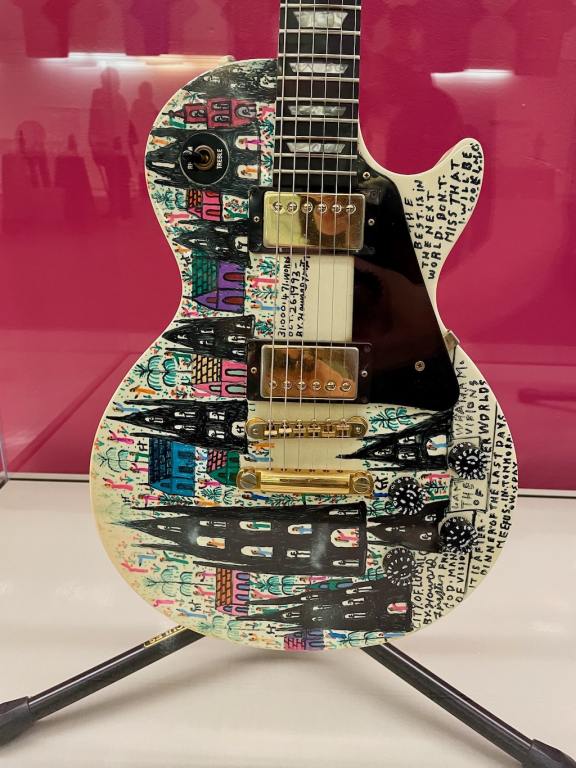 REM Guitar