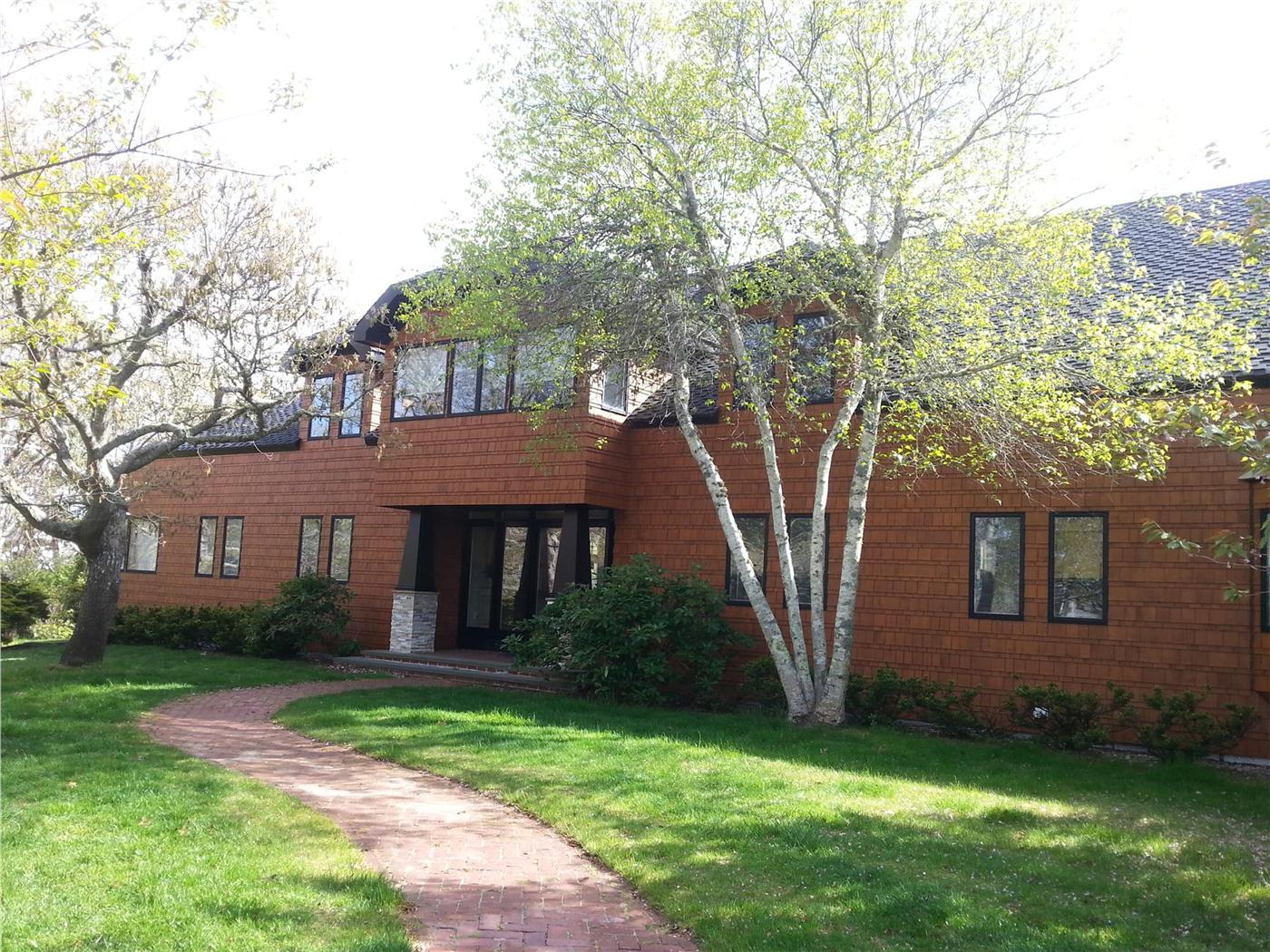 Chatham Vacation Rental home in Cape Cod MA 02633, It's on the water