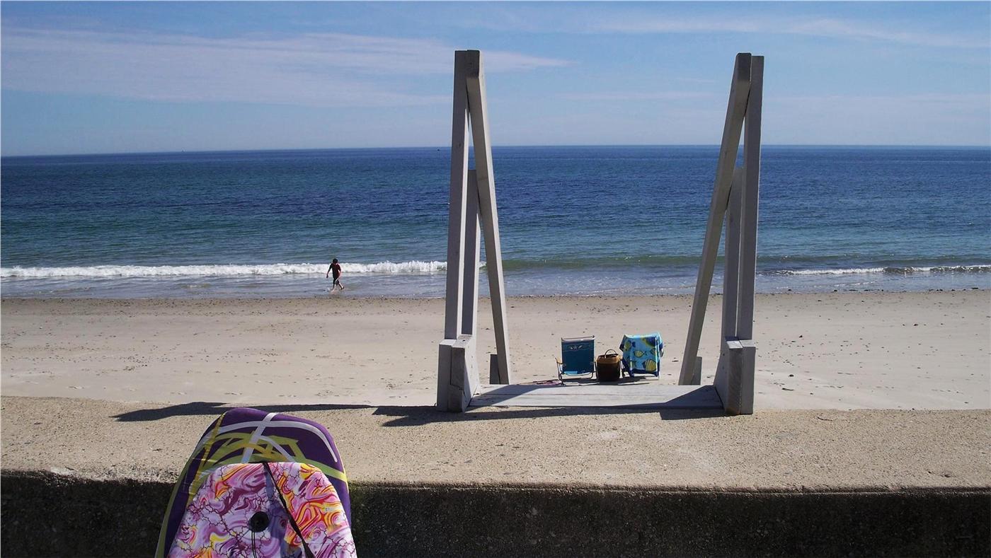 Marshfield Vacation Rental home in MA MA 02020, You're on Brant Rock