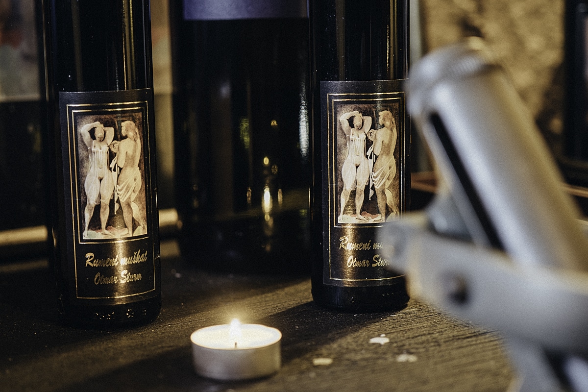 Sturm Winery Reportage and Interview Wild 'n' Free Diary