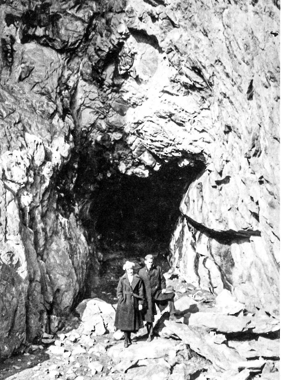 Cave Rock Photo Details The Western Nevada Historic Photo Collection