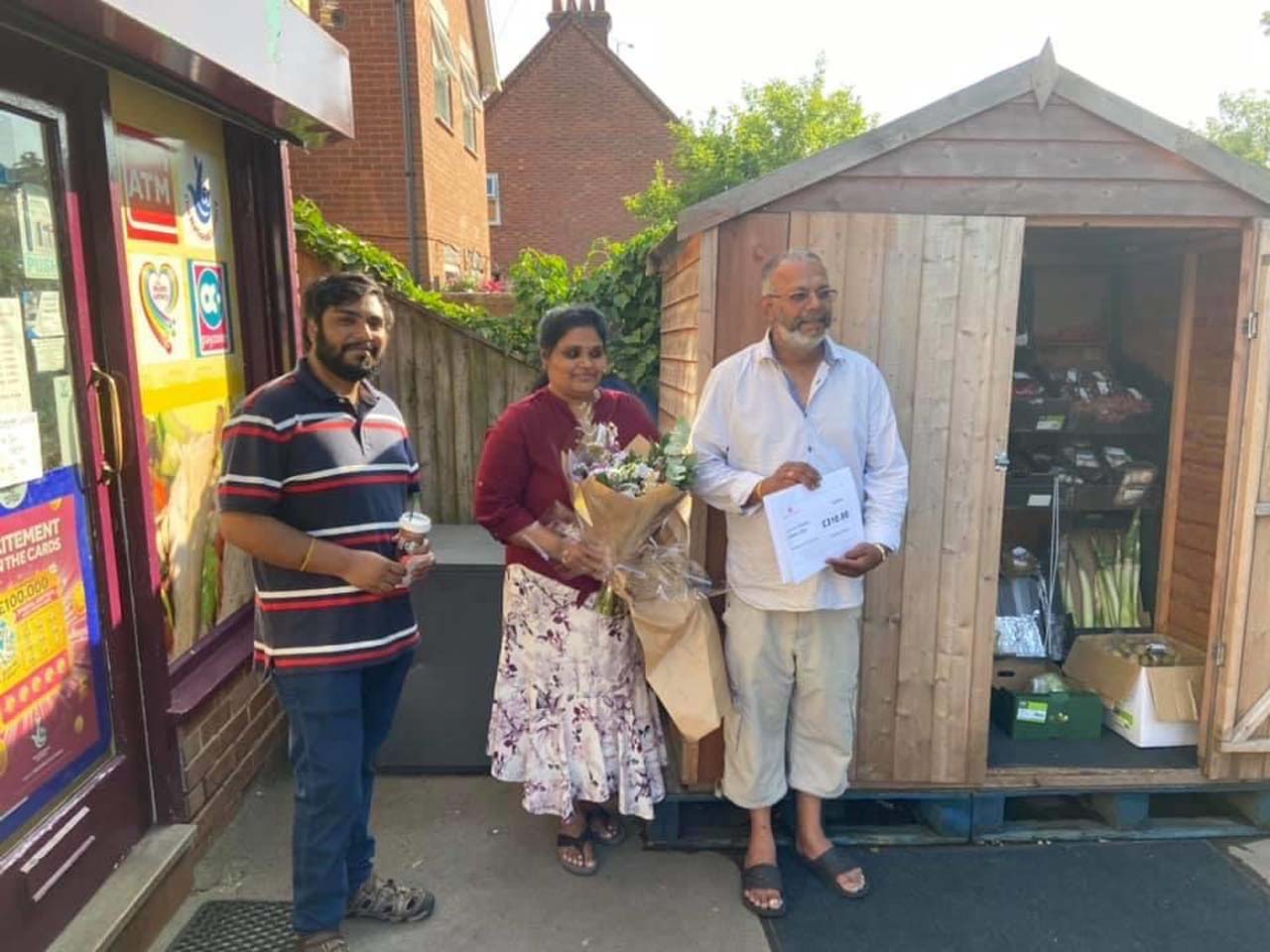 Evendons shop owners donate their thank you gift to Wokingham community