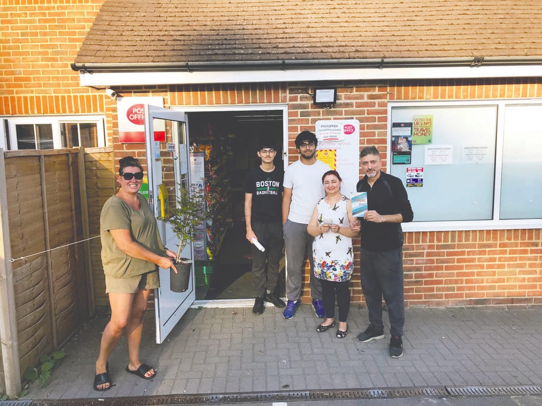 Residents thank Bearwood Road Post Office team for their efforts during