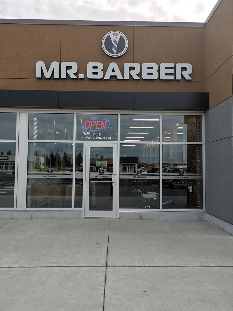 Gallery Mr. Barber
