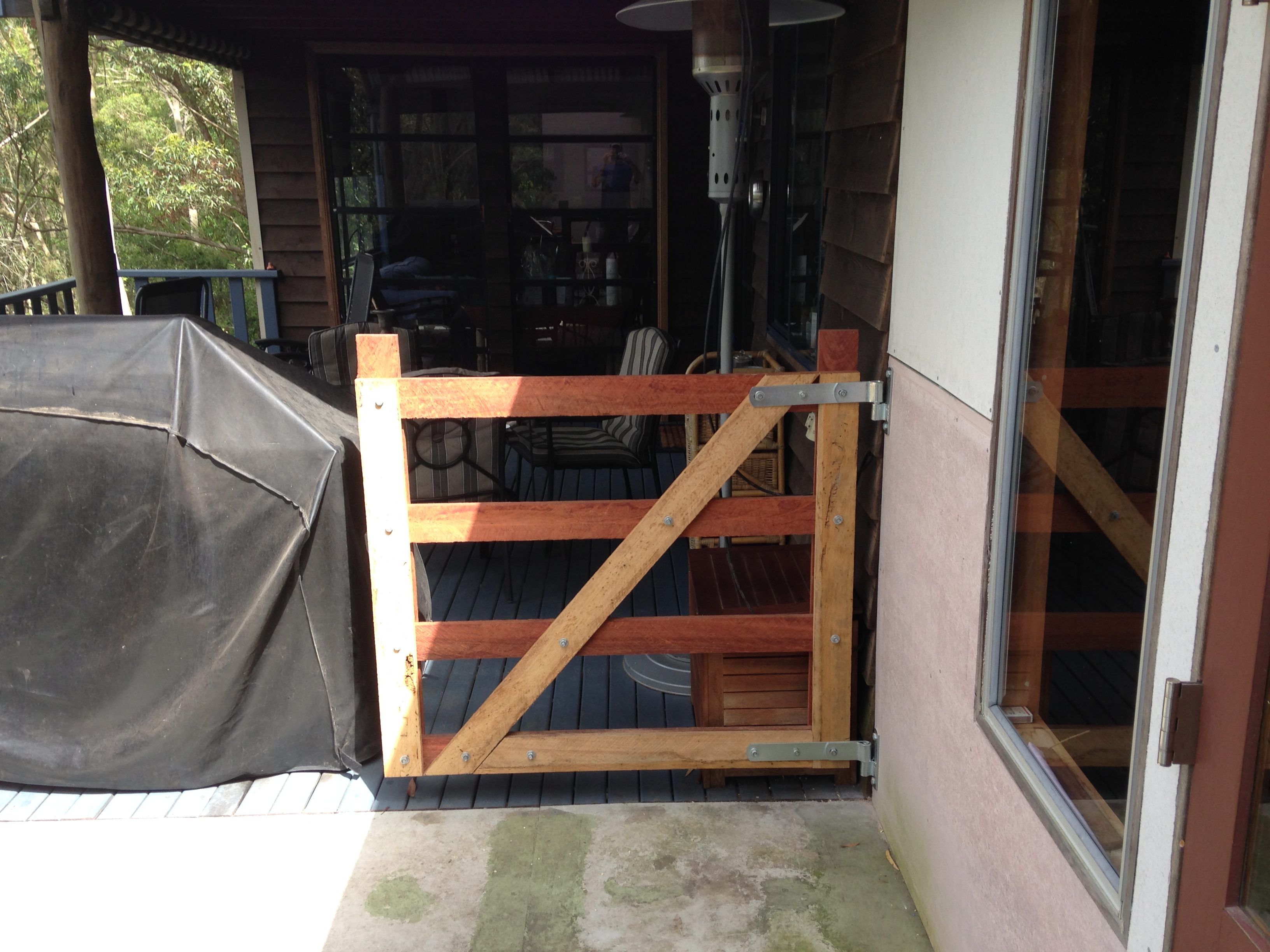 Timber Farm Gates Wolf Rural