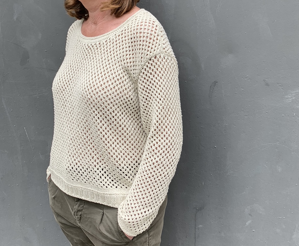 Pullover mit Lochmuster [PDF] WollInspiration