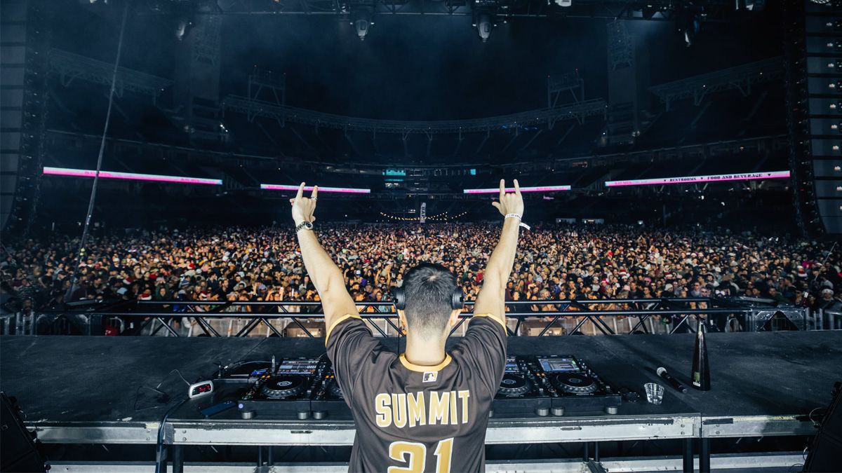 John Summit vuelve a demostrar por qué es el artista del momento con 'La Danza' Wololo Sound