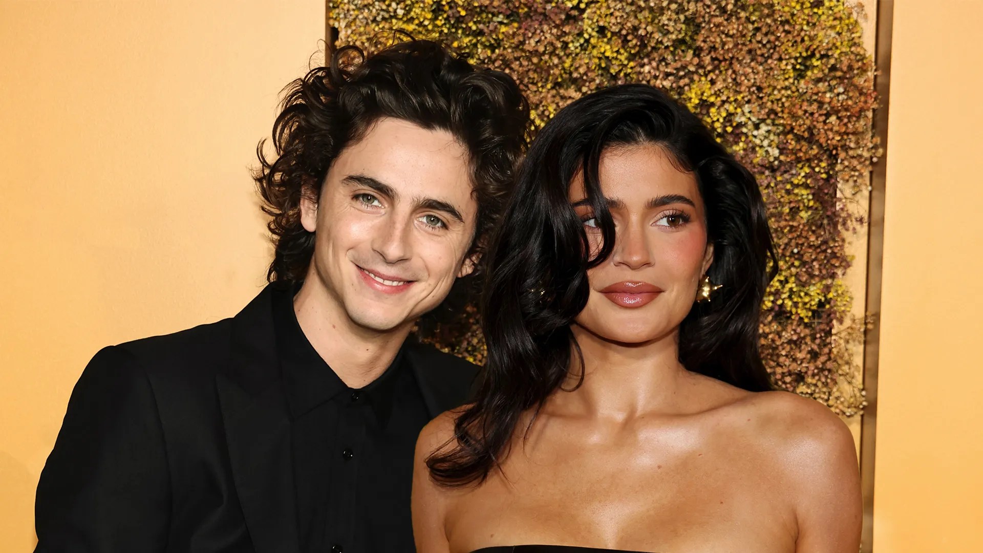 Romance Confirmed Timothée Chalamet, Kylie Jenner Marks Golden Globes