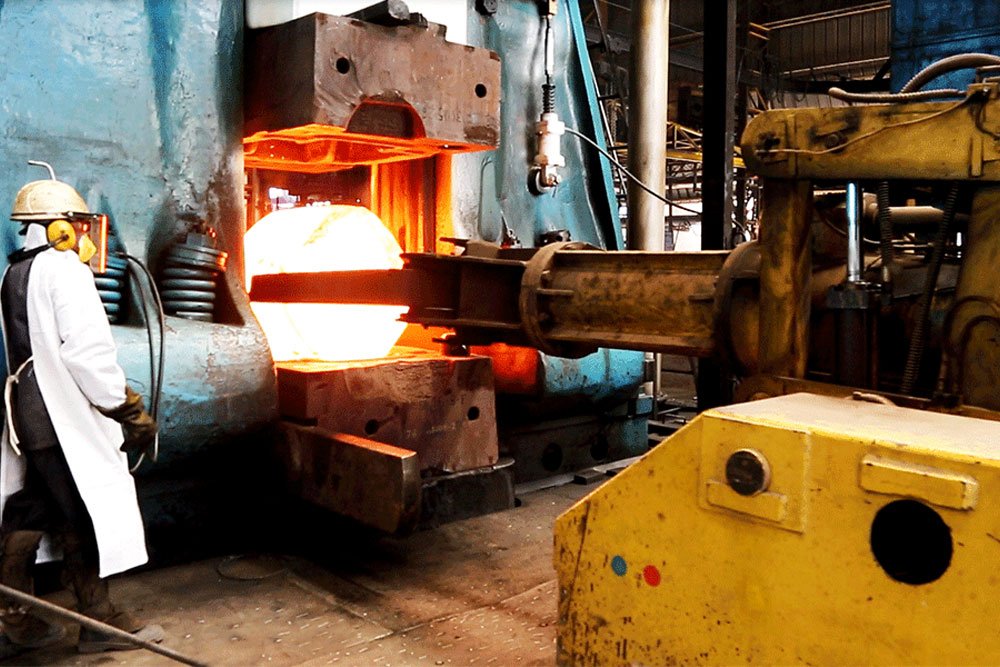 Magnum & Machine Works Worldwide Oilfield Machine