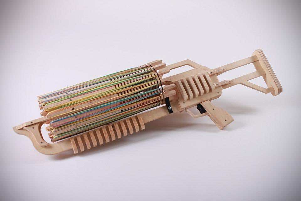 Student Creates An Insane Rubber Band Firing Machine Gun