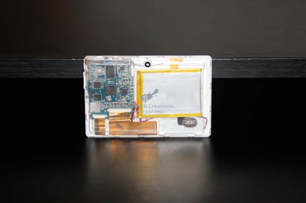 Teen Creates A DIY Tablet Kit That You Can Use To Make Your Own Tablet