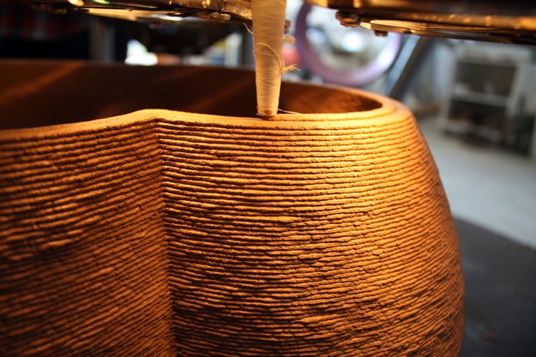 This Is The World's Largest 3D Printer And It Will Build Complete