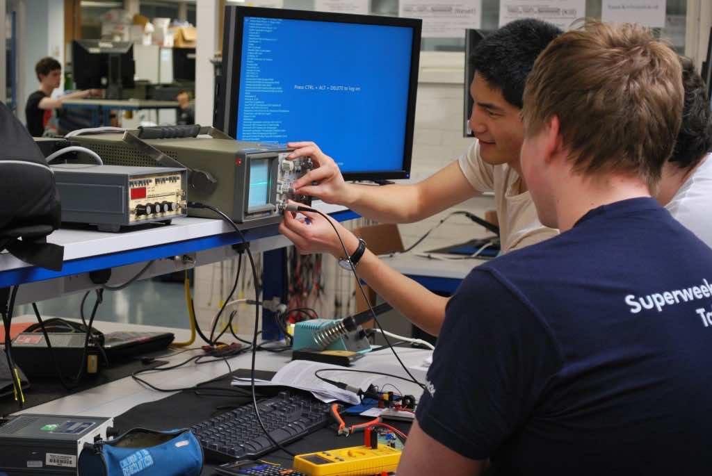 USA Statistics Department Predicts Zero Job Growth For Electronics