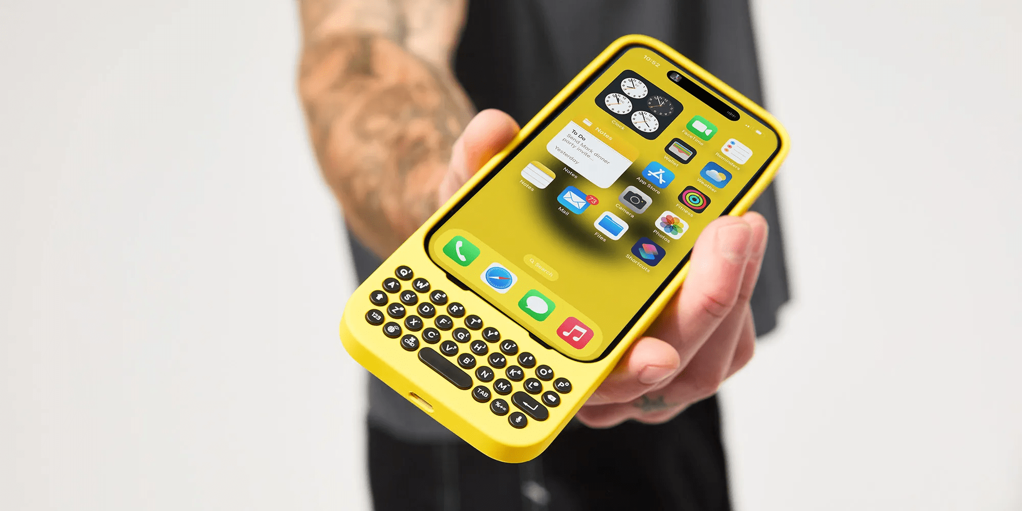 You Could Soon Give Your iPhone A Physical Keyboard With Rea