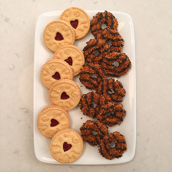 UK vs USA... WONNACOTT DRINKS PHOTOGRAPHER DIRECTOR