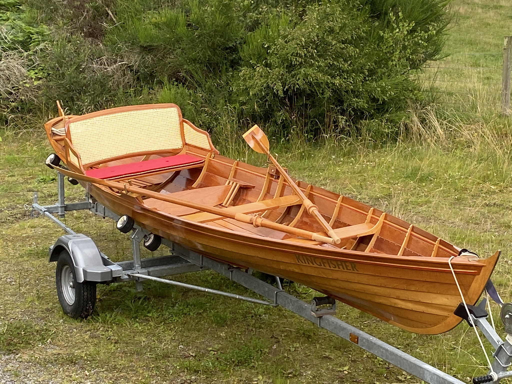 18' Rowing Skiff Classic Wooden Clinker Rowing Skiff For Sale