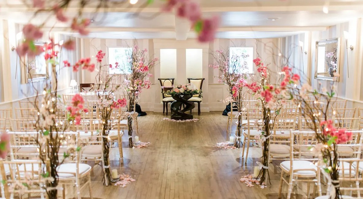 Last Minute Weddings Last Minute Wedding Venues Woodhall Manor