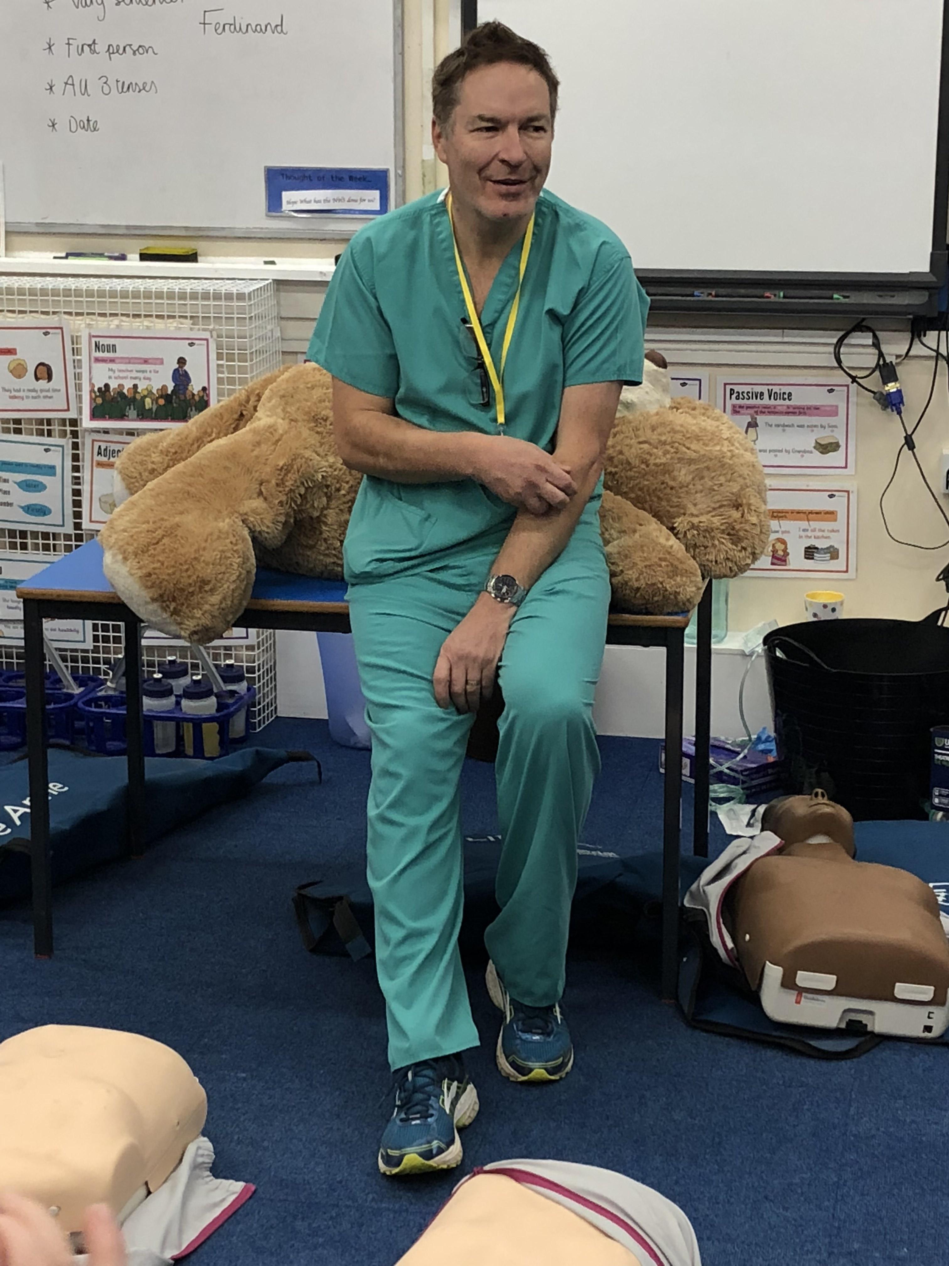 Dr Gower’s visit to KS2 Woodmansey CE Primary School