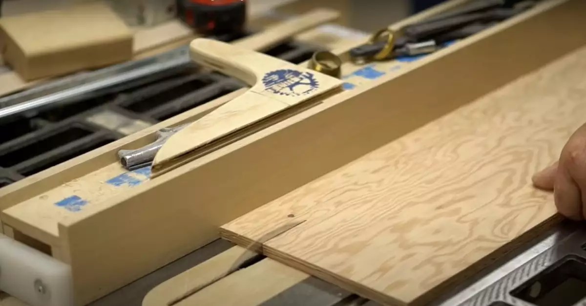 How To Install Drawer Slides? [The Easiest Way] Wood Maple