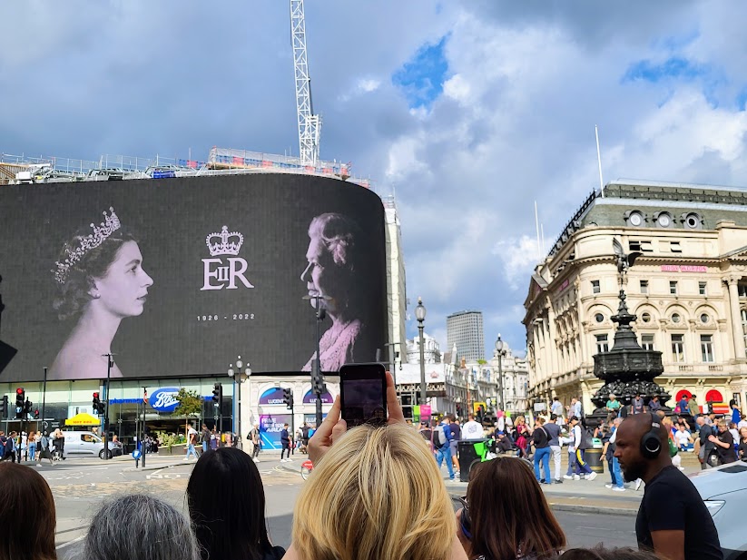 Woodside remembers Queen Elizabeth II The Paw Print