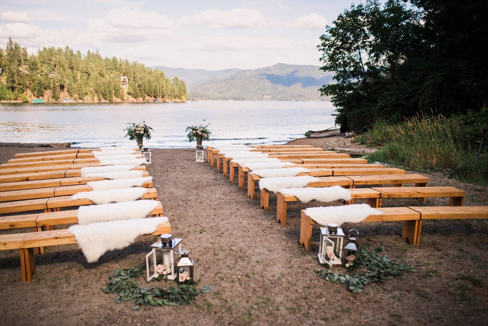 Rent Folding Wooden Chair Chairs Rentals Near you