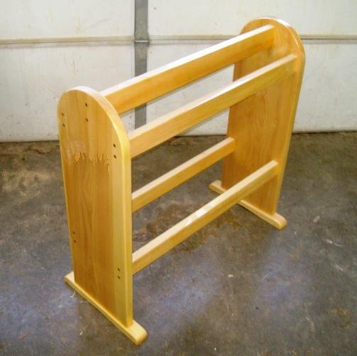 Simple Free Quilt Rack Plans Woodwork City Free Woodworking Plans
