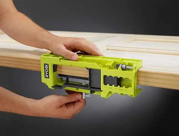 What Router Bit to Use for Door Hinges 3 Best Options