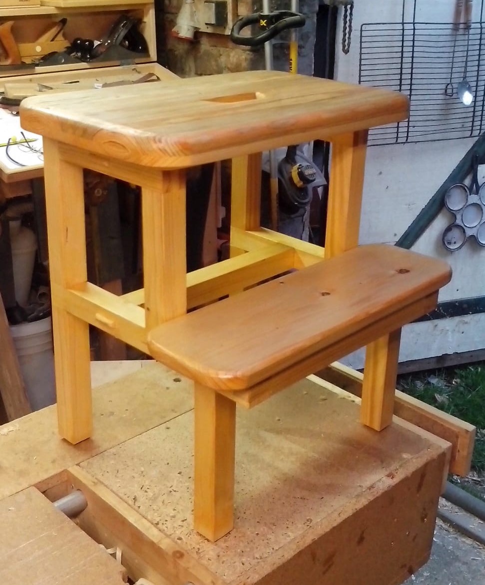 Toddler stepstool for handwashing Woodworking Masterclasses