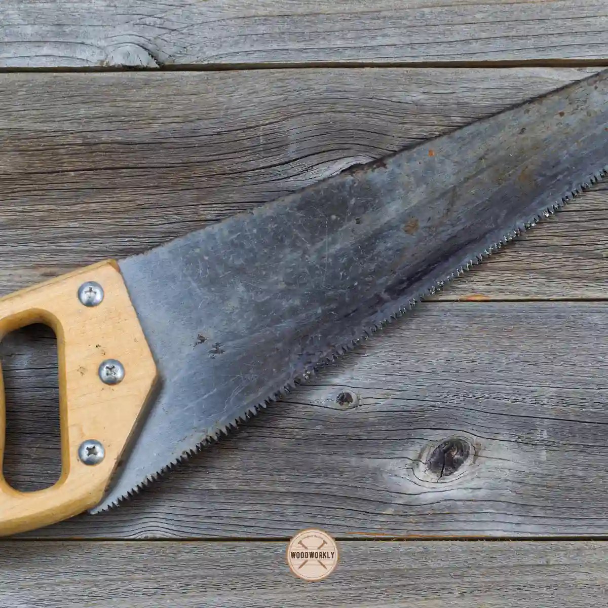 25 BEST Woodworking Hand Tools for Beginners (2023)