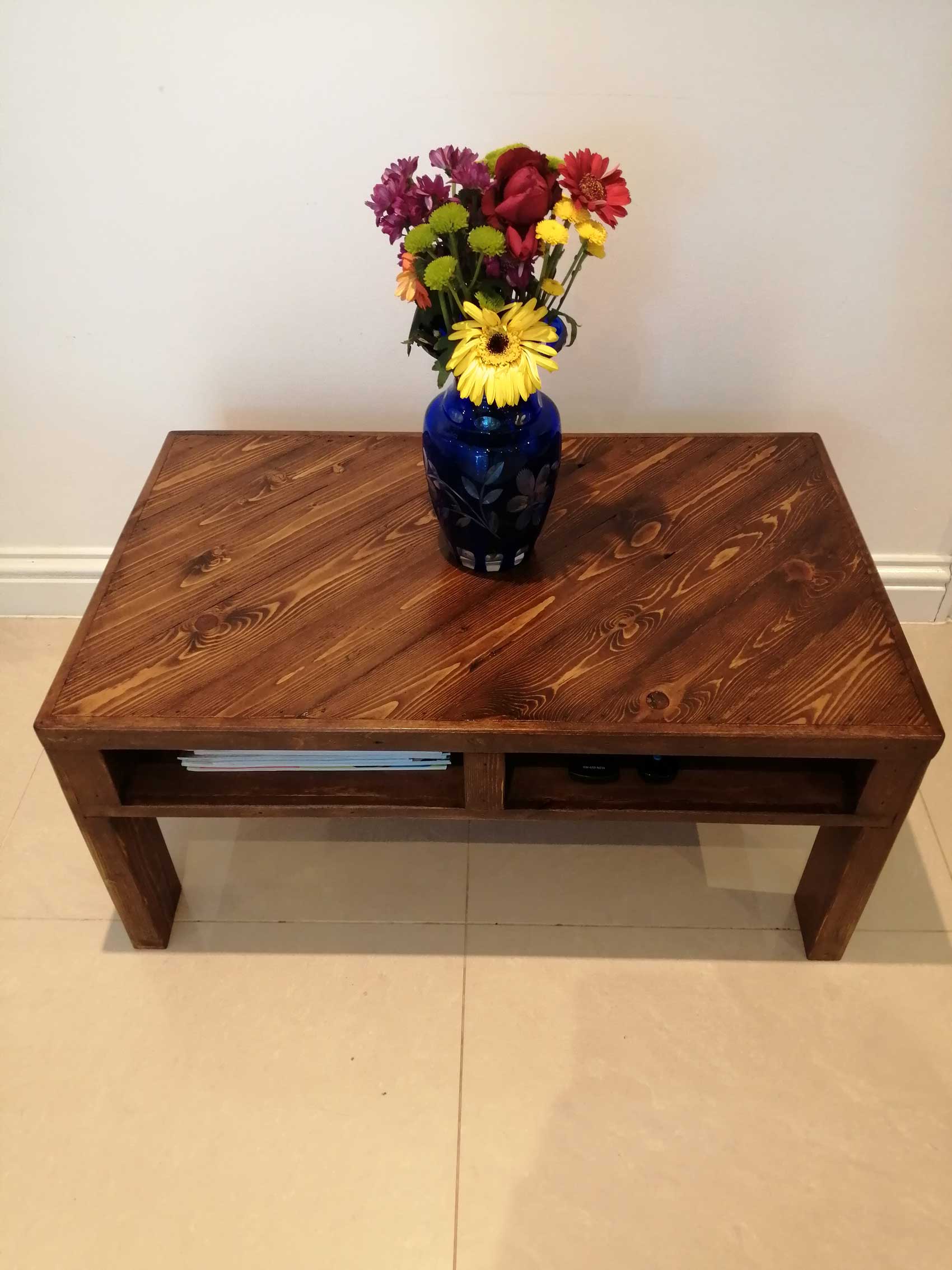 Completed pallet coffee table