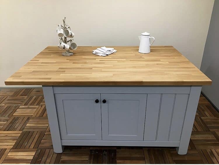 The Wood Worktop Revolution Why They're Gaining Popularity