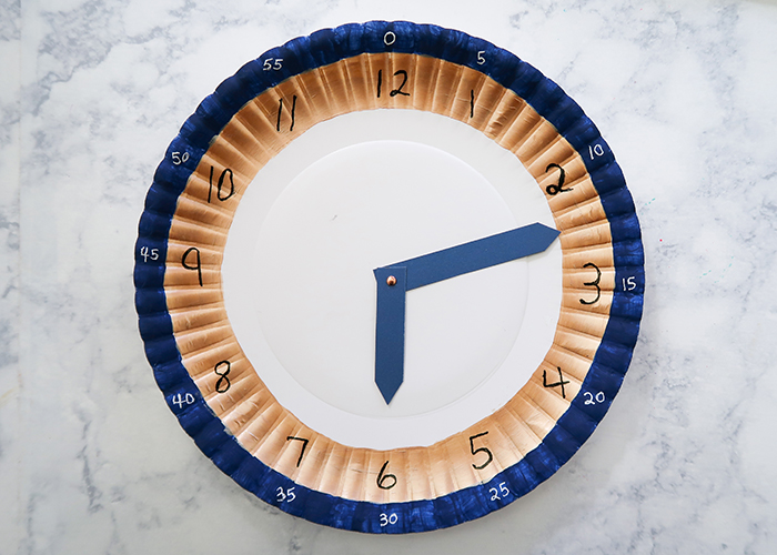 Paper Plate Clock Craft Woo! Jr. Kids Activities Children's Publishing