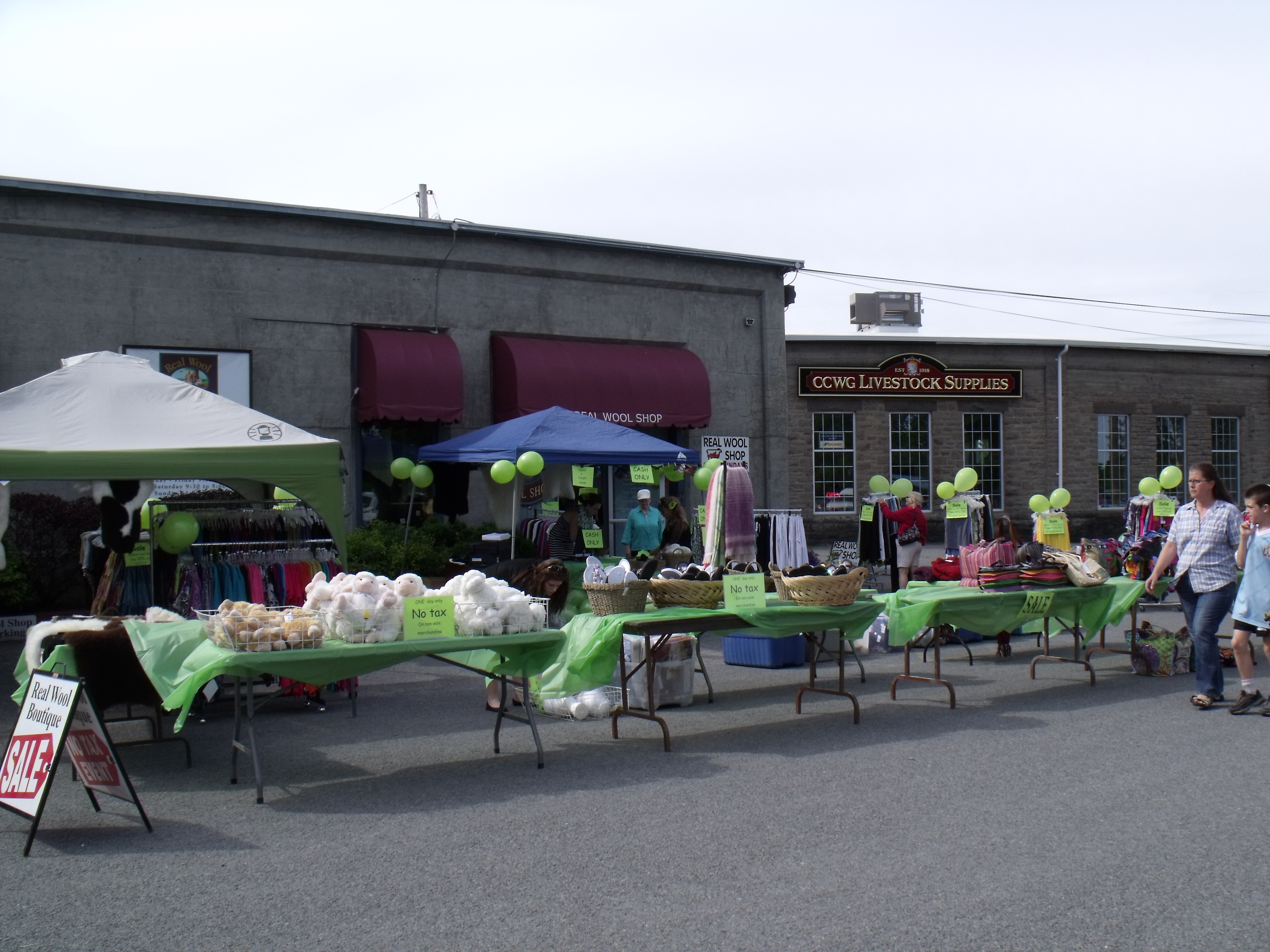 Lambs Down Park Festival Canadian Cooperative Wool Growers Limited