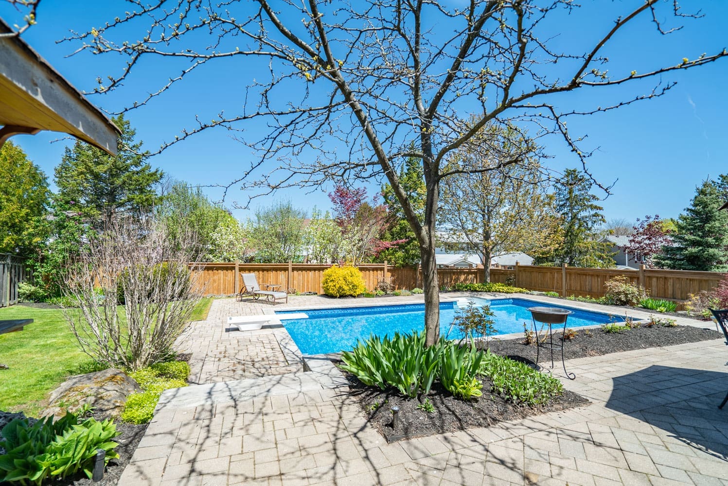 1111 Havendale Boulevard Woolcott Team