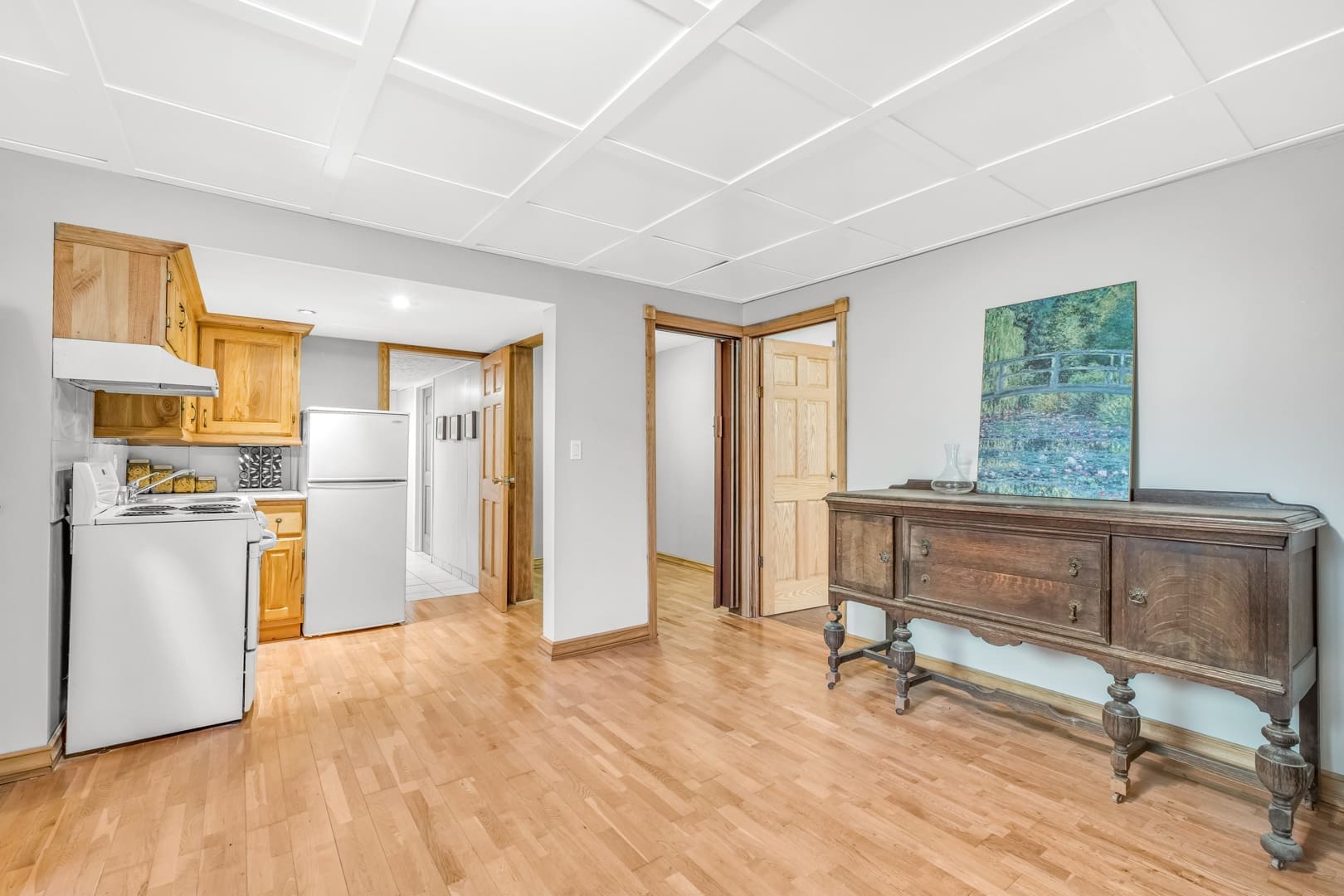 1586 4th Concession Road West WOOLCOTT