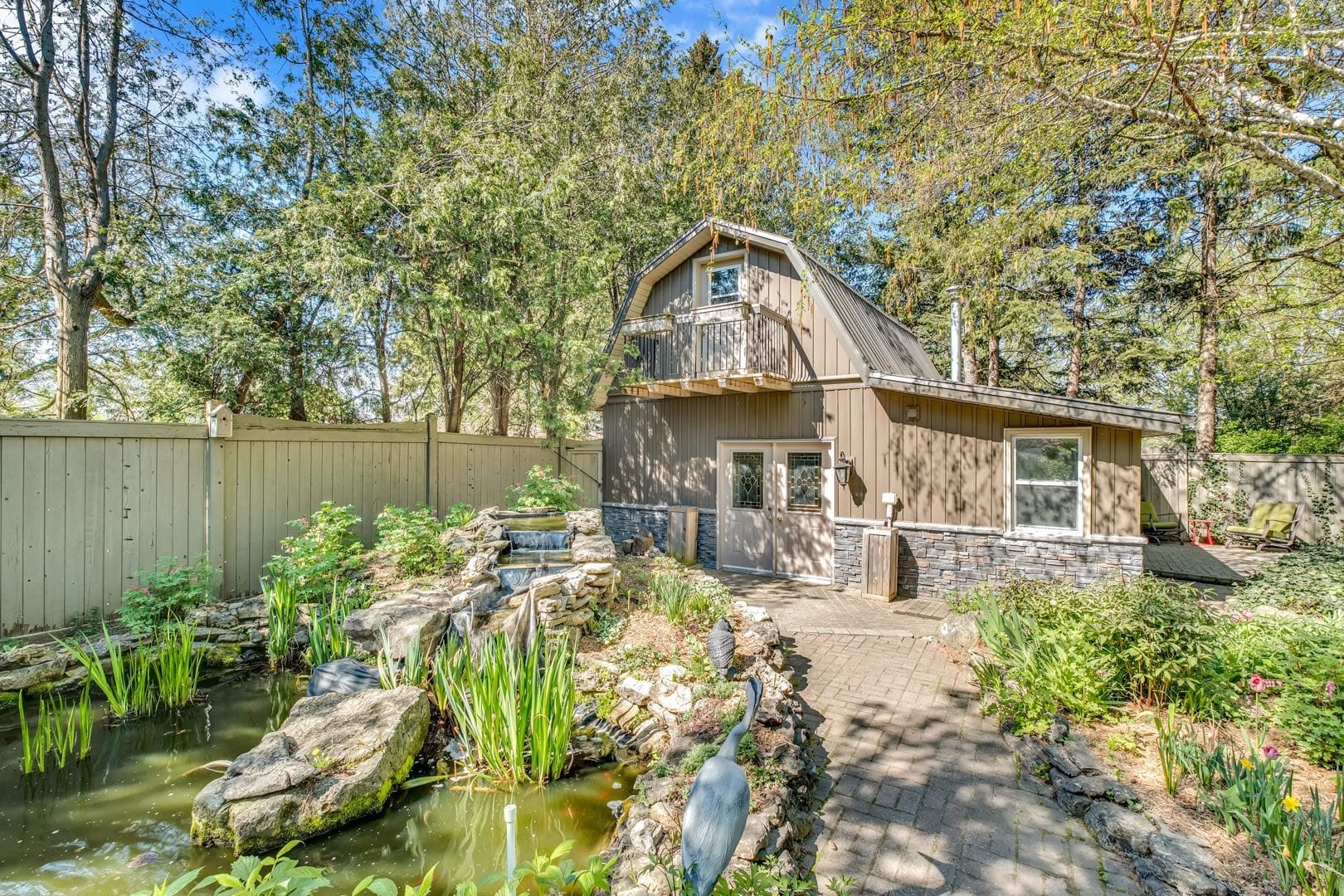 1586 4th Concession Road West WOOLCOTT