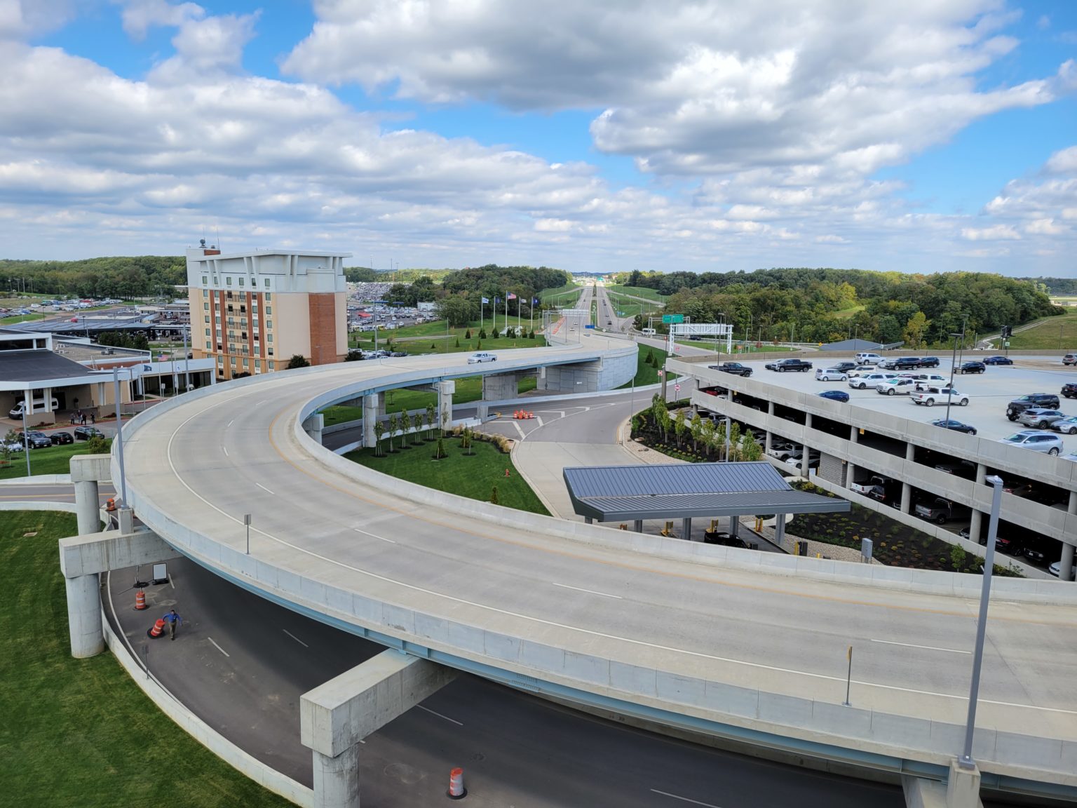 Woolpert Awarded ACEC Ohio Outstanding Achievement Award for CVG CONRAC