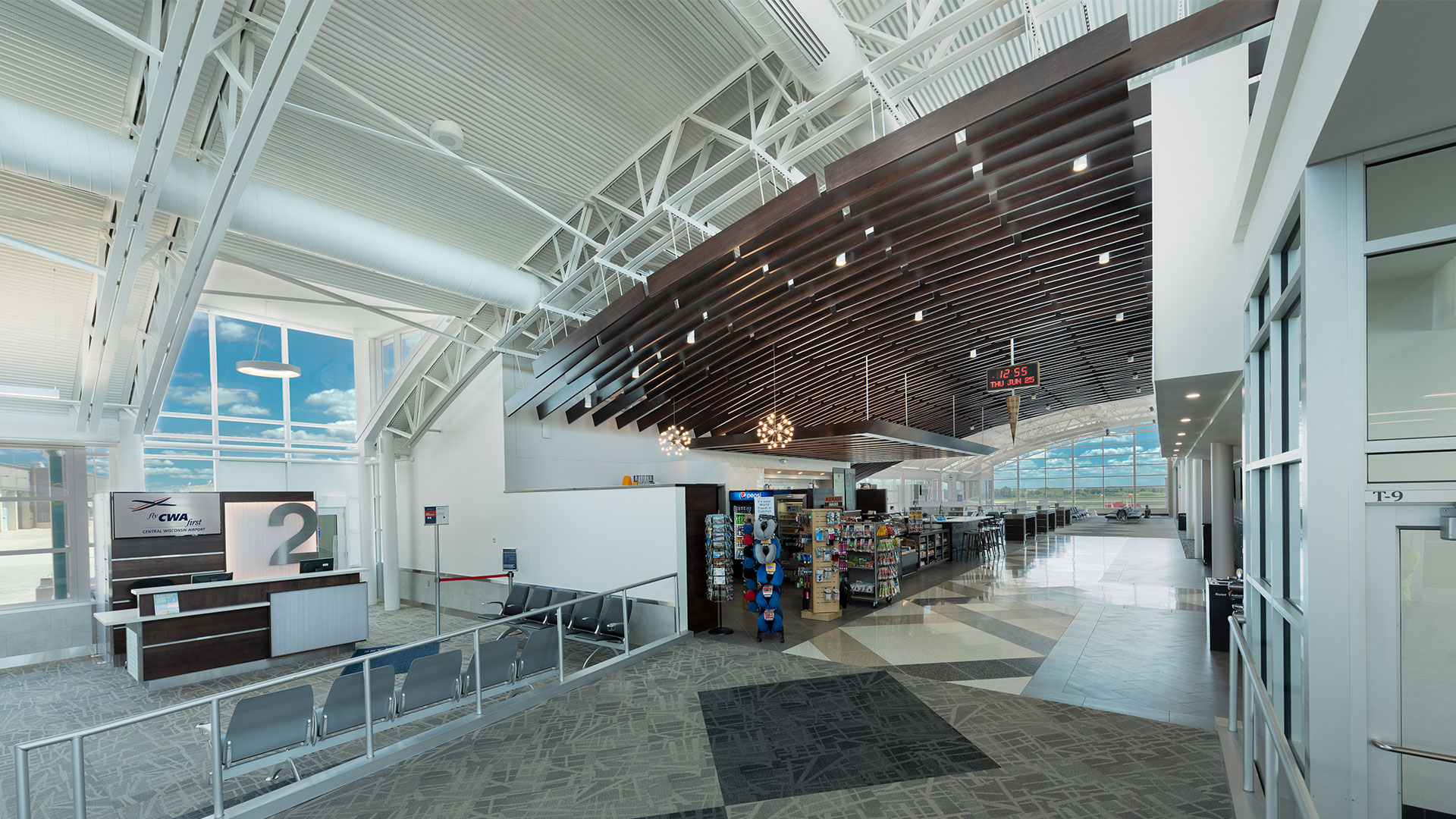 Central Wisconsin Airport Concourse Woolpert