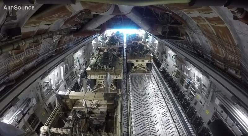 Stunning Humvee Airdrop From C17 WordlessTech