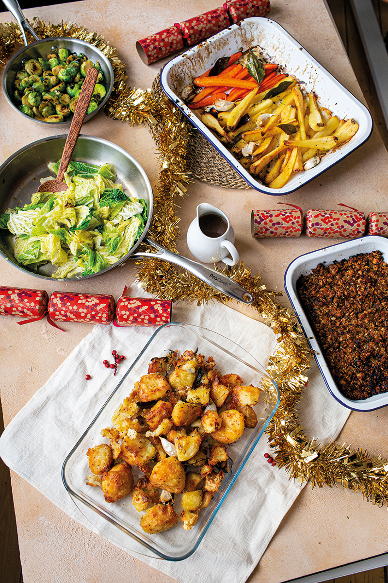 Cheap Christmas dinner How to feed the whole family on a budget of