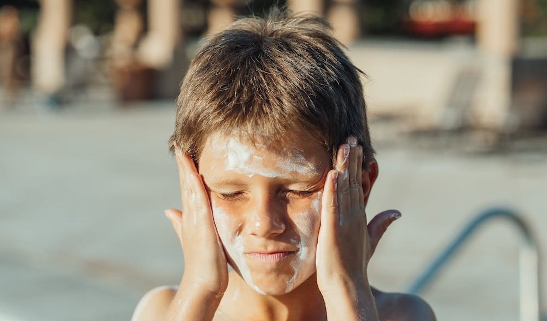 Sunburn and skin cancer are linked with poverty. Charities are calling